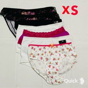 XS - NWT 7 pieces Assorted Women's Panties